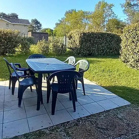 Maison Charmante Au Verdon Sur Mer Avec Piscine Partagee Le Verdon-sur-Mer